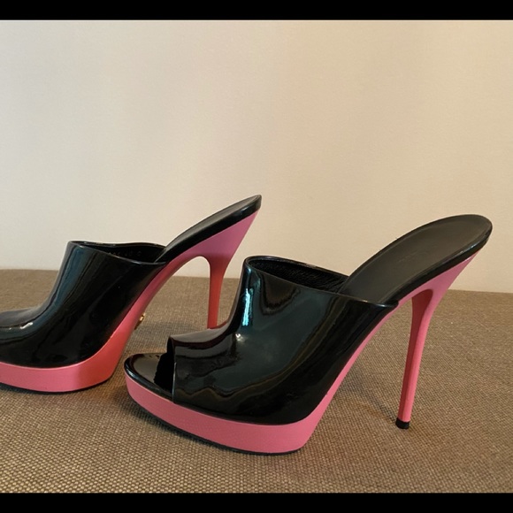 Gucci - Picture 2 of 7